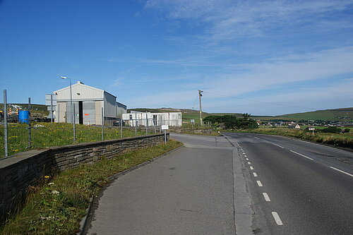 Entrance to Cursiter Quarry, Bill Boaden, licensed under CC BY-SA 2.0