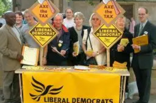 Lib Dems campaign to Axe the Council Tax